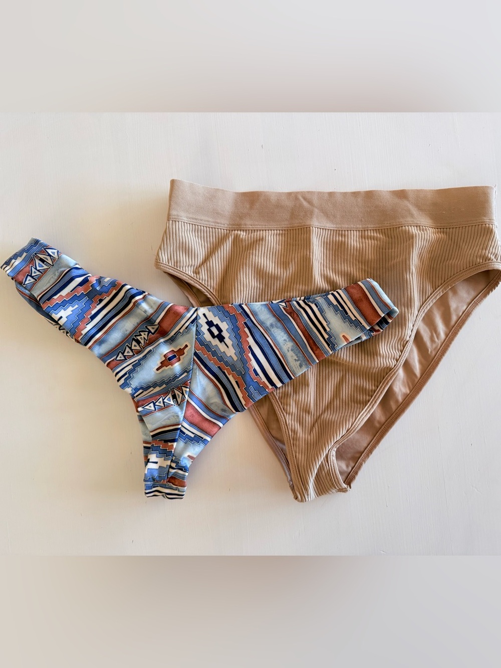 2 Frankie's Bikinis swim set ribbed high waist bikini aztec printed bottom Large